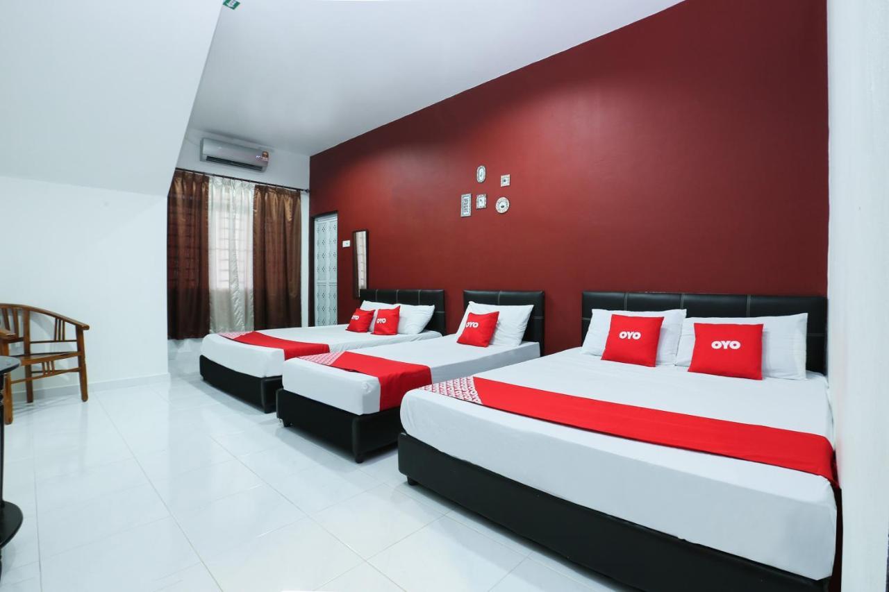 Oyo 90274 Wadi Isfa Inn Kota Bahru Luaran gambar