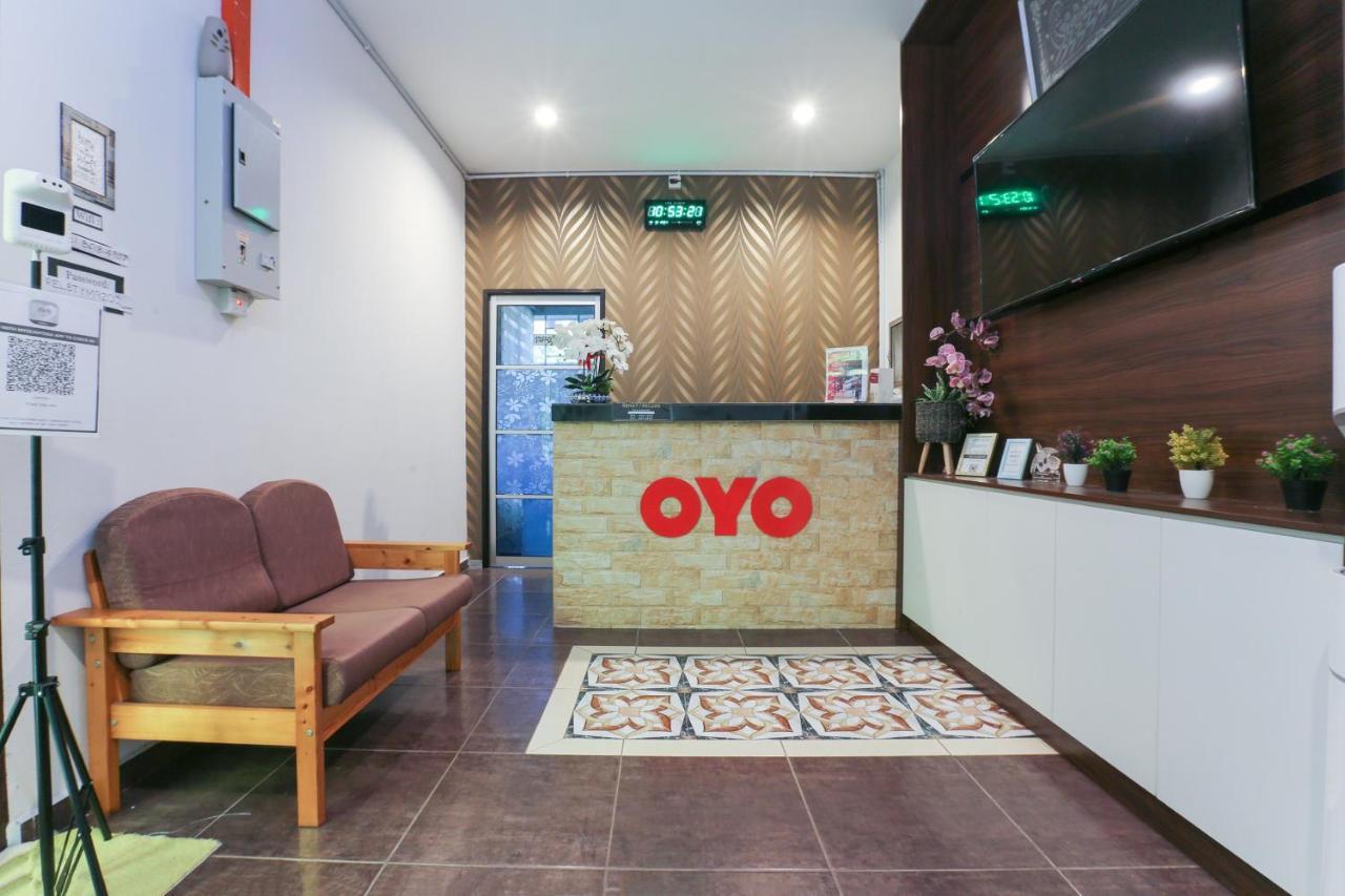 Oyo 90274 Wadi Isfa Inn Kota Bahru Luaran gambar