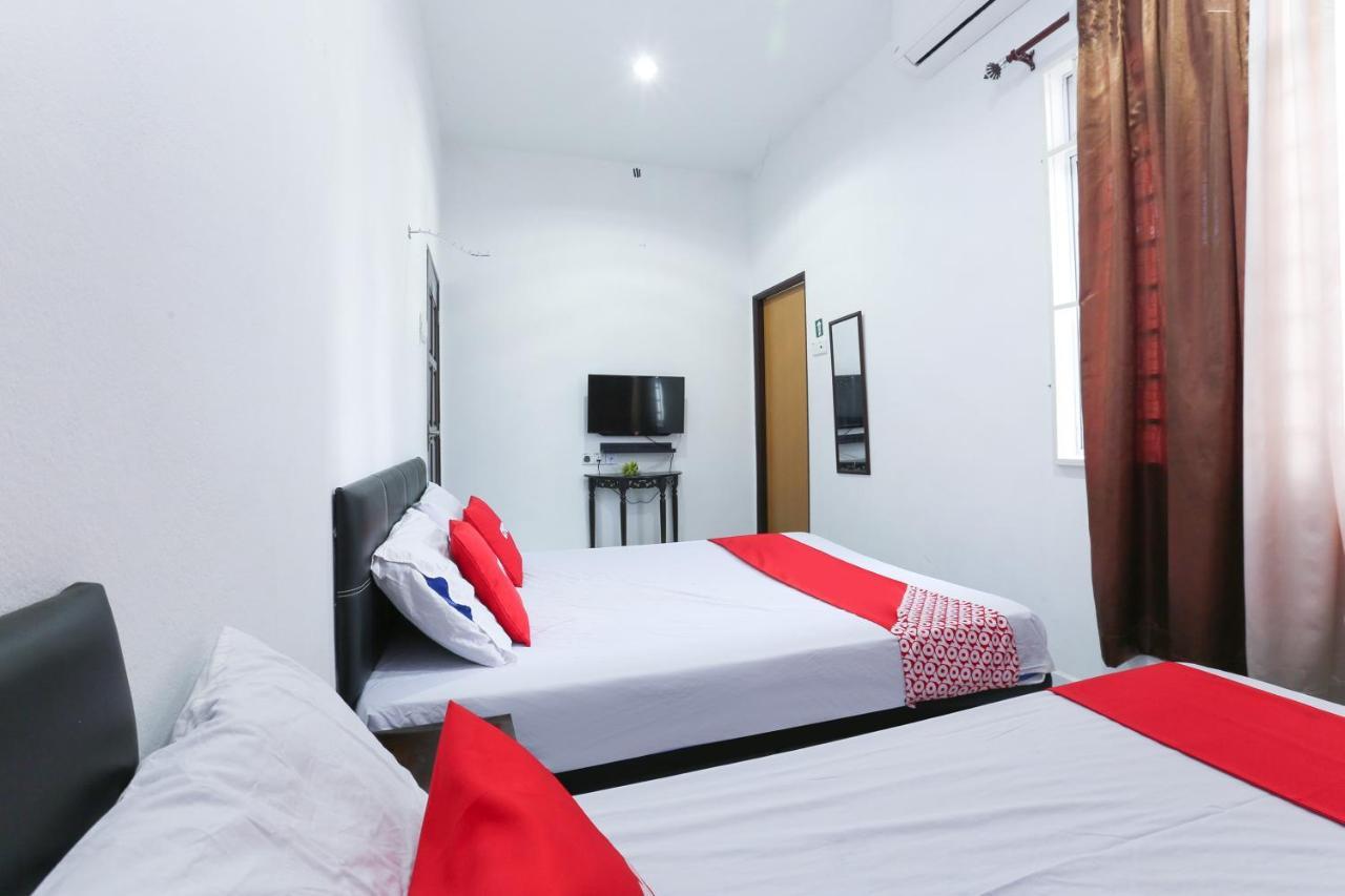Oyo 90274 Wadi Isfa Inn Kota Bahru Luaran gambar